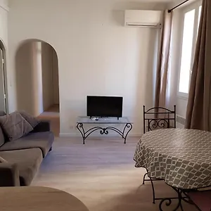  Apartment Chryseis
