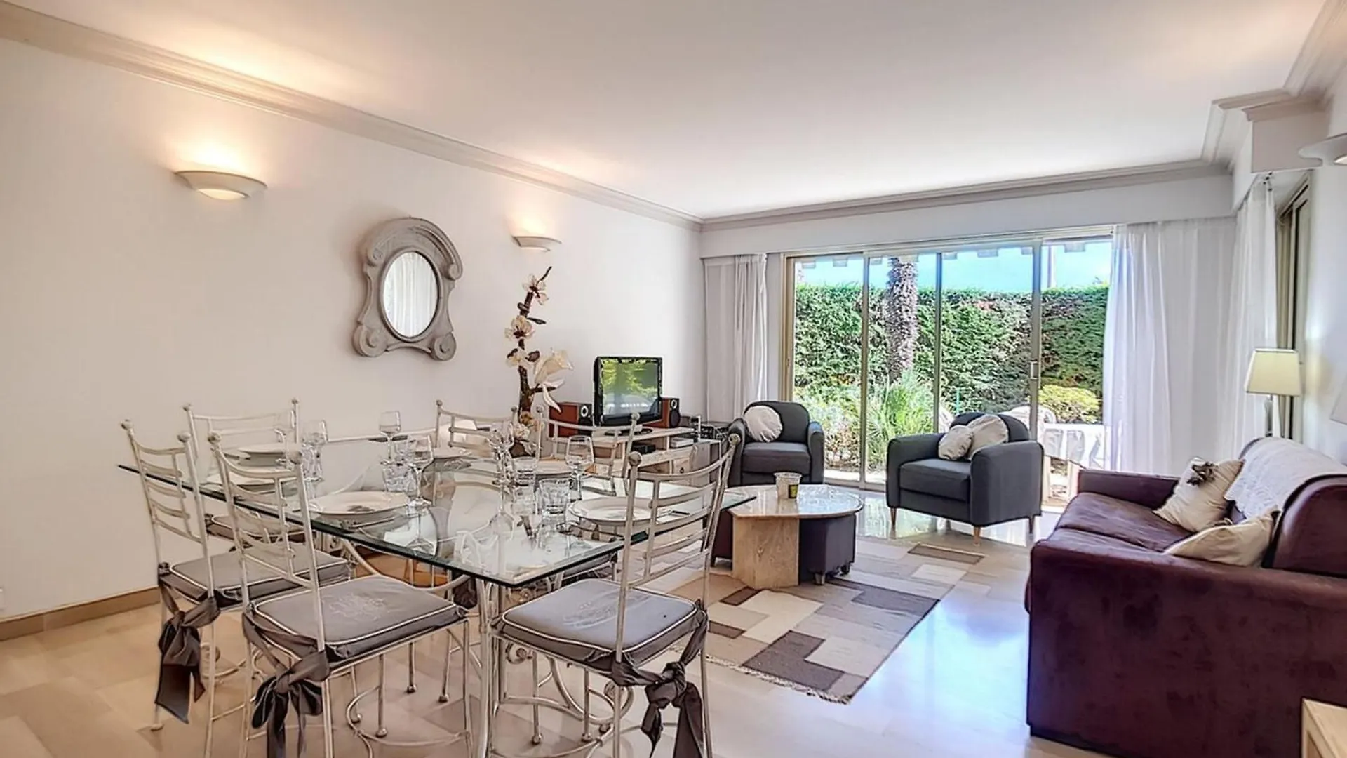 2 Bdr Apartment With Garden Next To The Croisette Cannes
