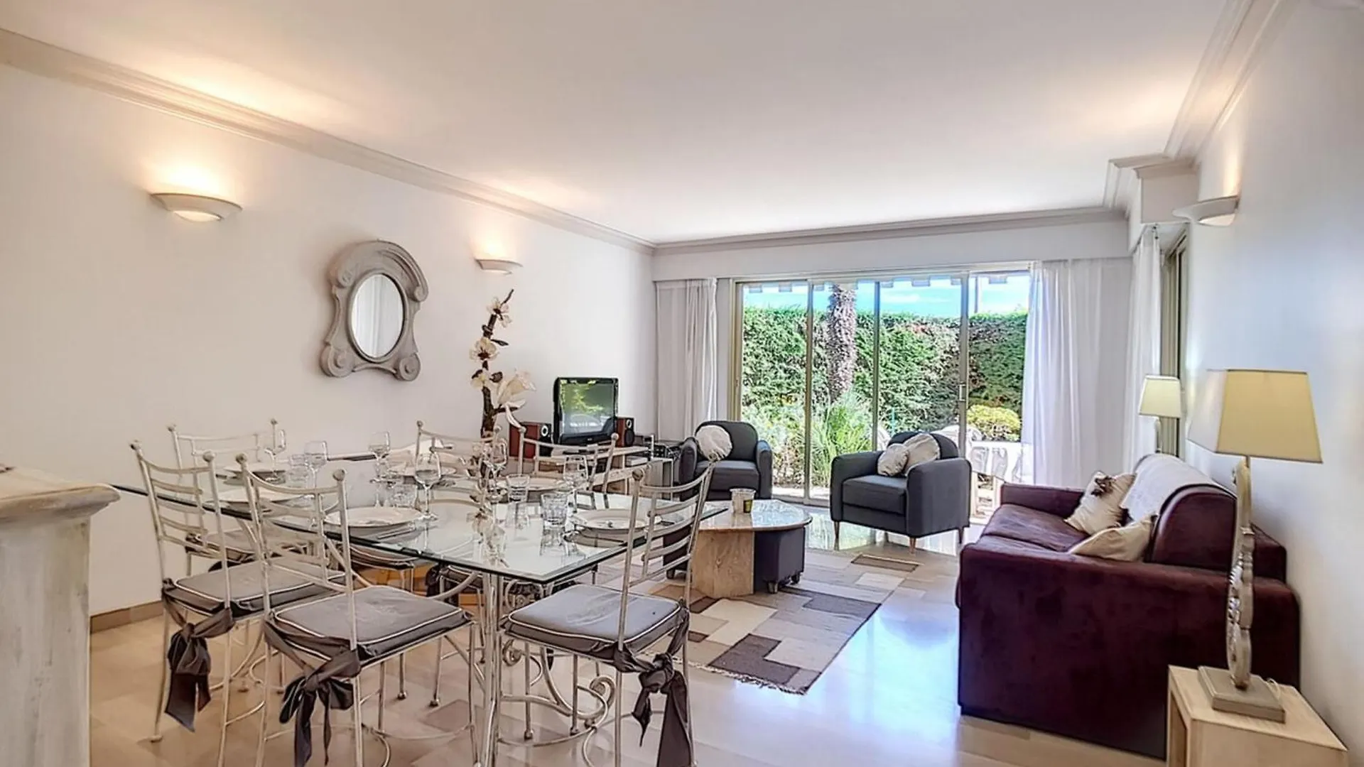 2 Bdr Apartment With Garden Next To The Croisette Cannes