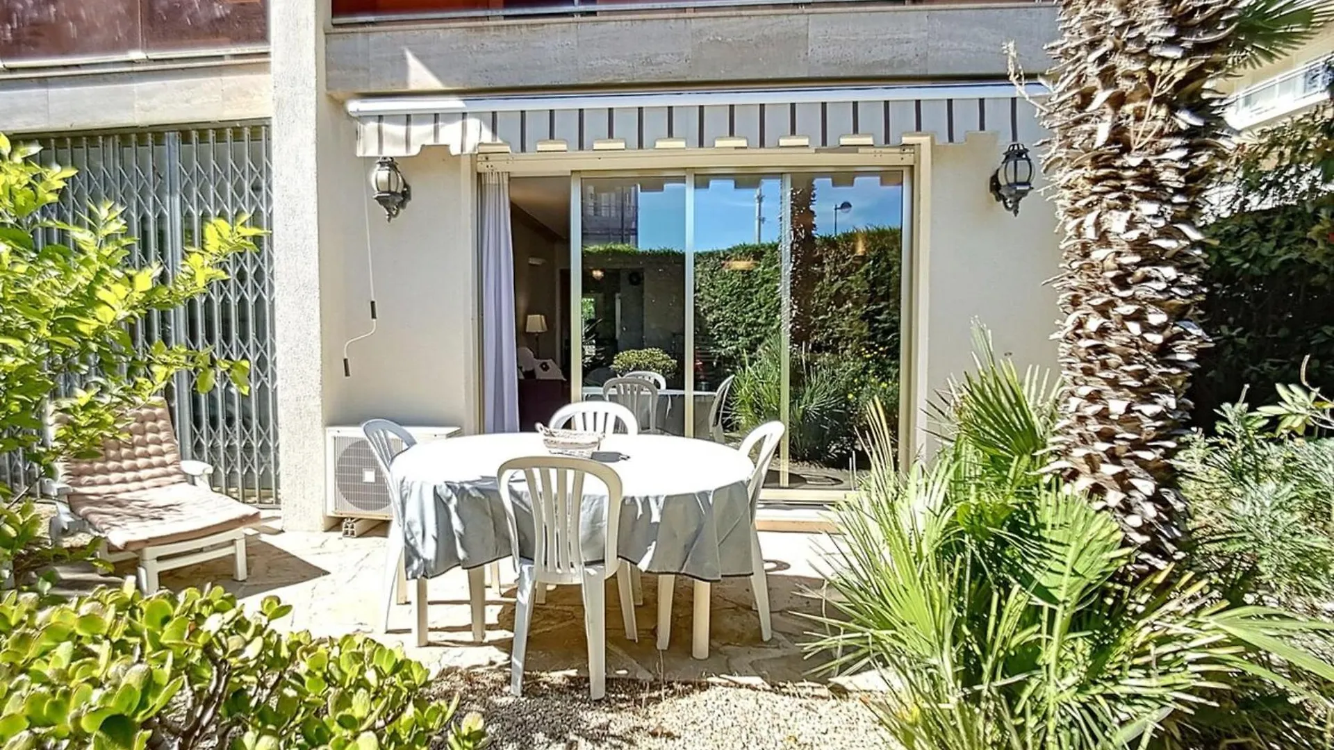 2 Bdr Apartment With Garden Next To The Croisette Cannes 0*,  France